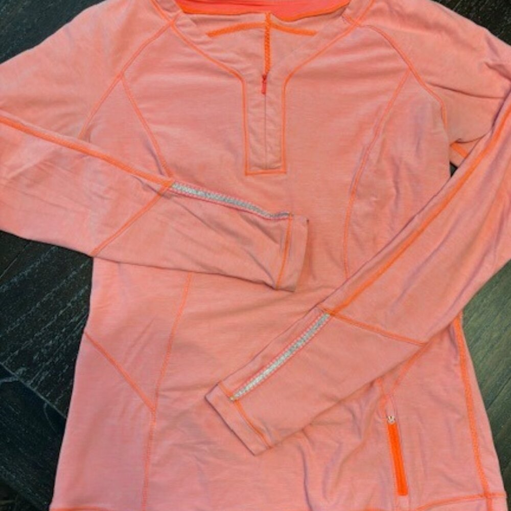 Lululemon Coral long sleeve half zip pullover, size 12